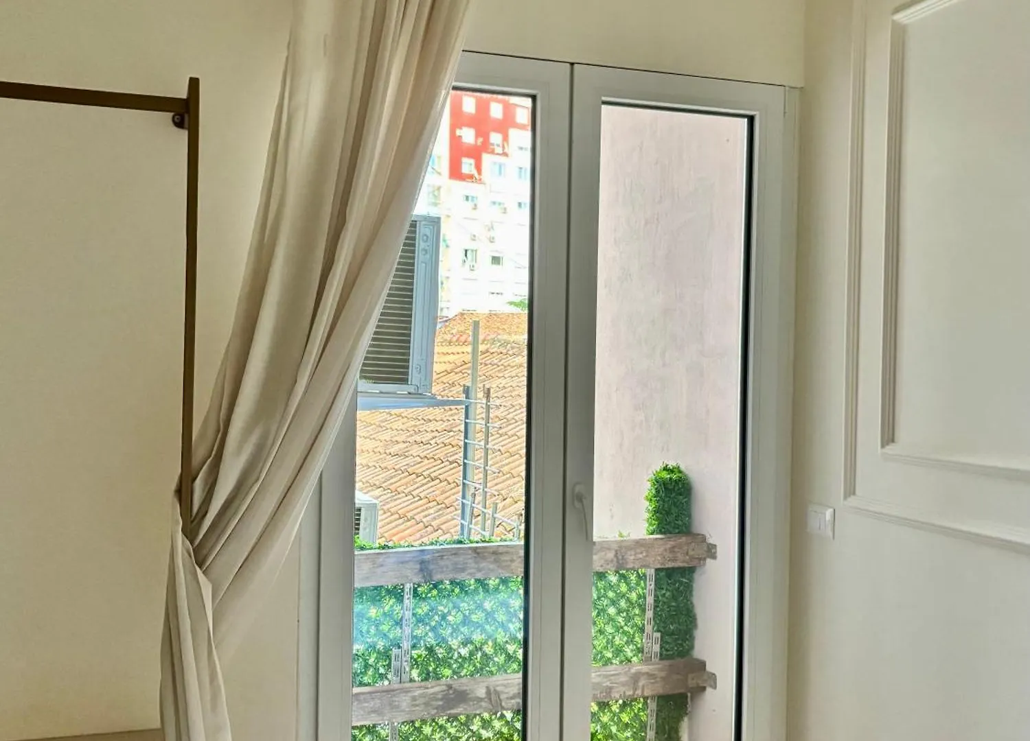 Mejsi Studio Apartment Szkodra