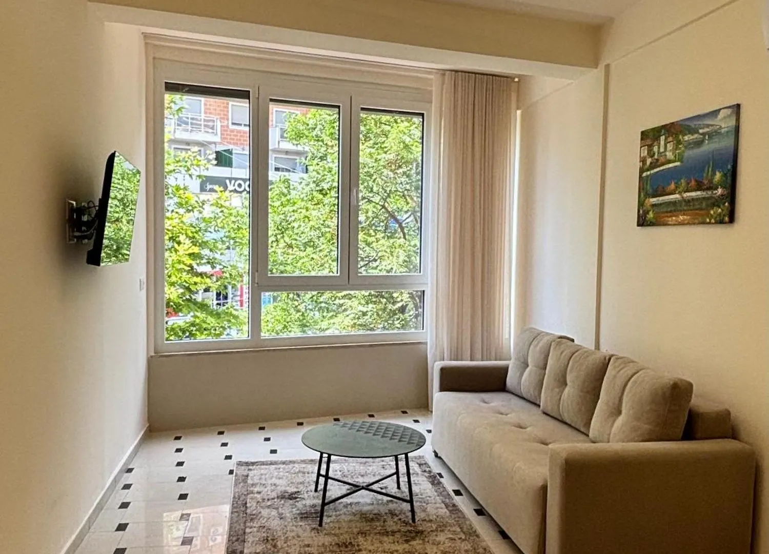 Mejsi Studio Apartment Szkodra